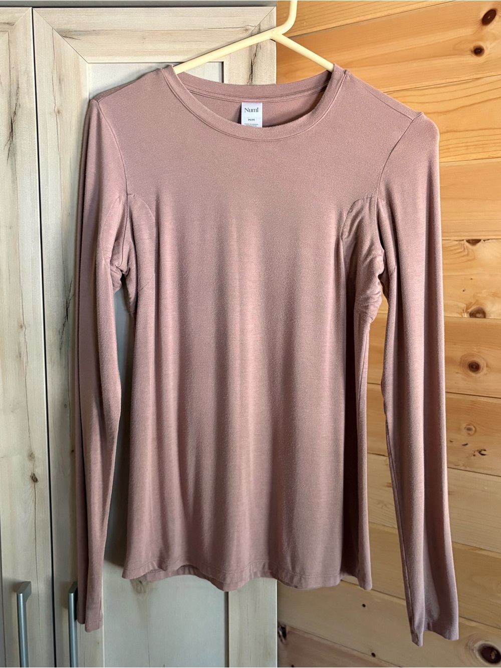 Numi | Modal Sweat Proof Pads Crewneck Long Sleeve Undershirt, Blush Color, Sz M